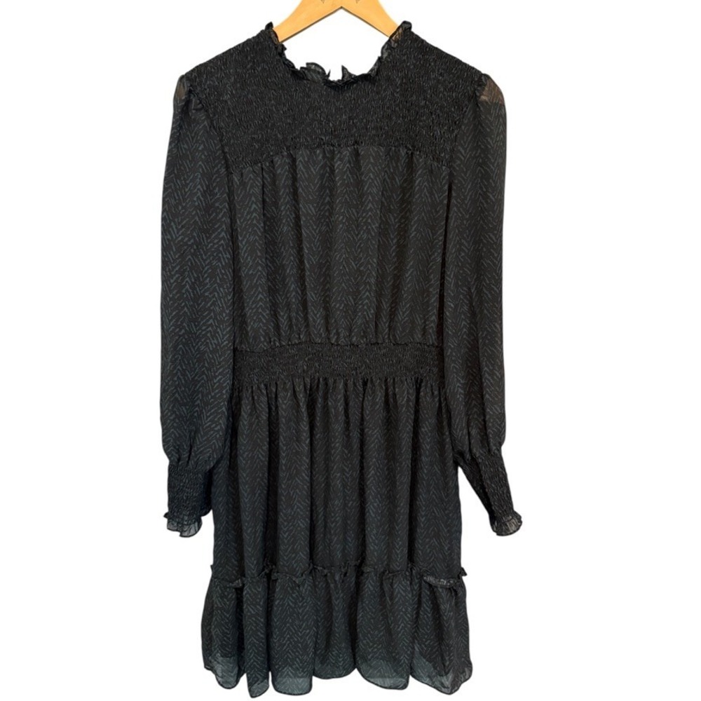 Just Taylor Smocked Long Sleeve Mini Dress Navy Black Print‎ Ruffle Neck Size 16